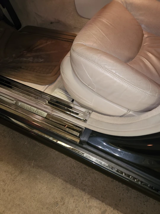 2004 Mercedes-Benz W220 S-Class - Image 13 of 21