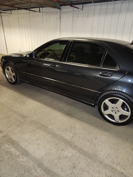 2004 Mercedes-Benz W220 S-Class - Image 4 of 21