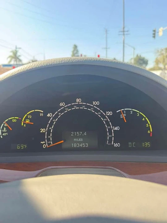 2004 Mercedes-Benz W220 S-Class - Image 15 of 16