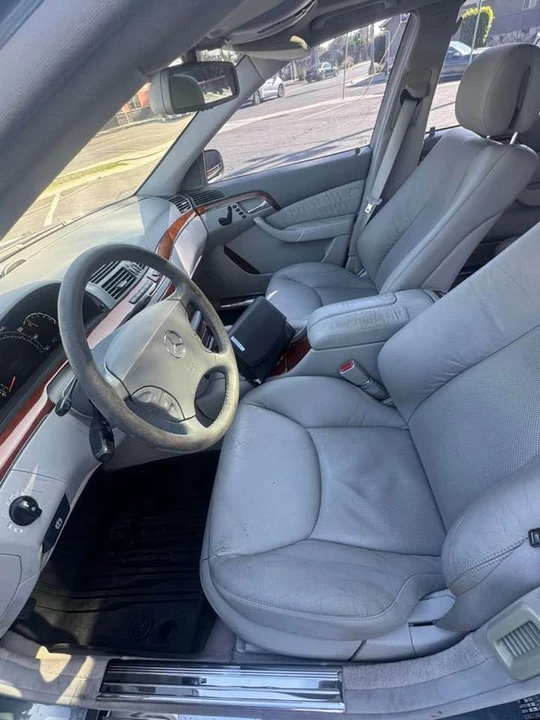 2004 Mercedes-Benz W220 S-Class - Image 12 of 16