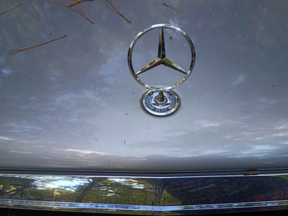2004 Mercedes-Benz W220 S-Class - Image 2 of 17