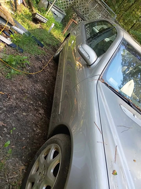2004 Mercedes-Benz W220 S-Class - Image 4 of 17