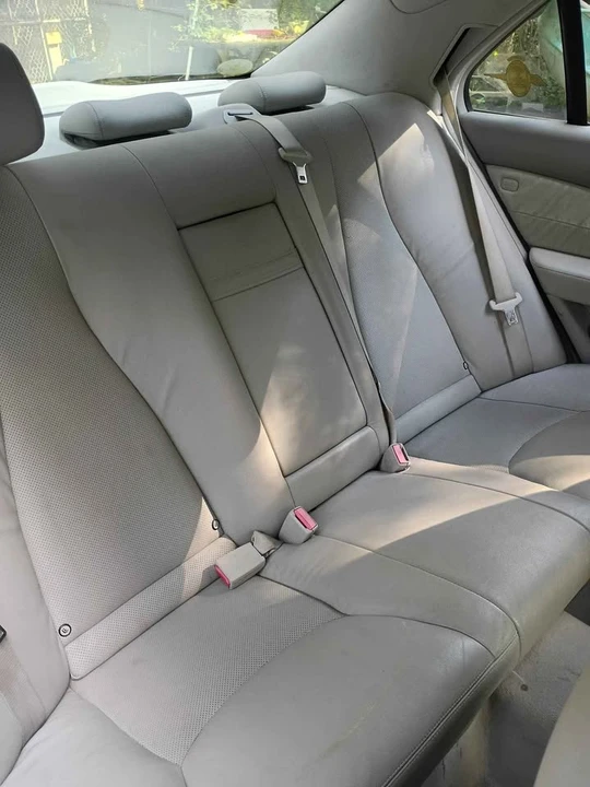 2004 Mercedes-Benz W220 S-Class - Image 9 of 17