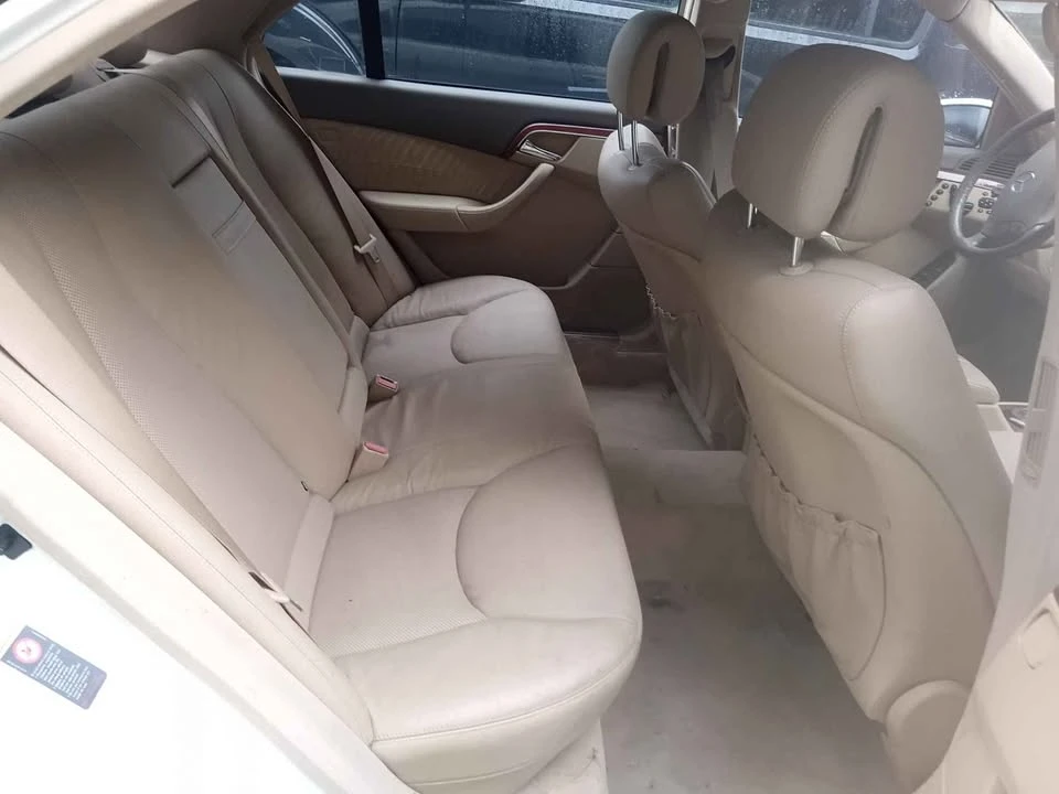 2004 Mercedes-Benz W220 S-Class - Image 10 of 12
