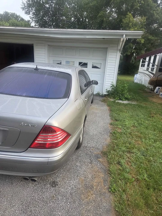 2004 Mercedes-Benz W220 S-Class - Image 2 of 4
