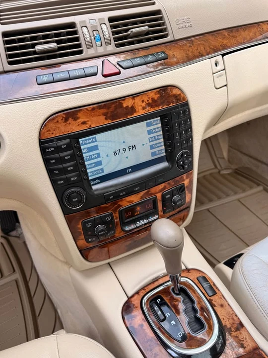 2004 Mercedes-Benz W220 S-Class - Image 9 of 14