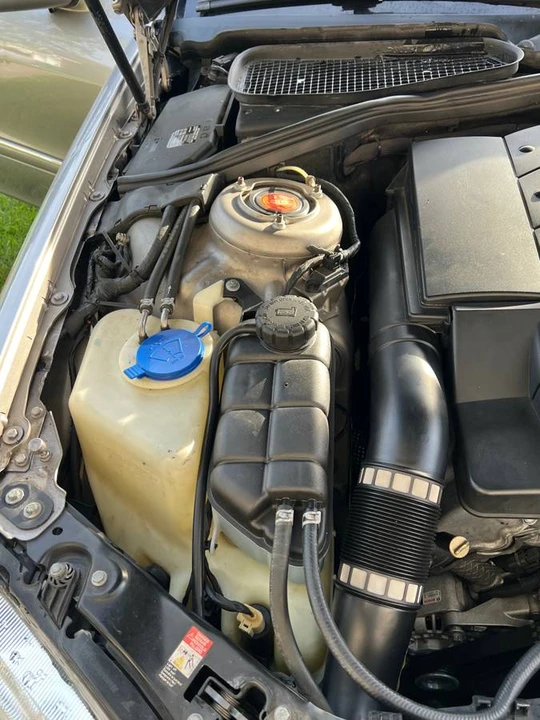 2004 Mercedes-Benz W220 S-Class - Image 12 of 24