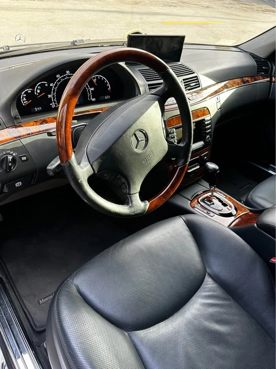 2004 Mercedes-Benz W220 S-Class - Image 6 of 18
