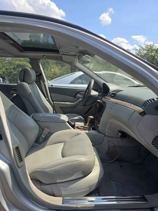 2004 Mercedes-Benz W220 S-Class - Image 7 of 13