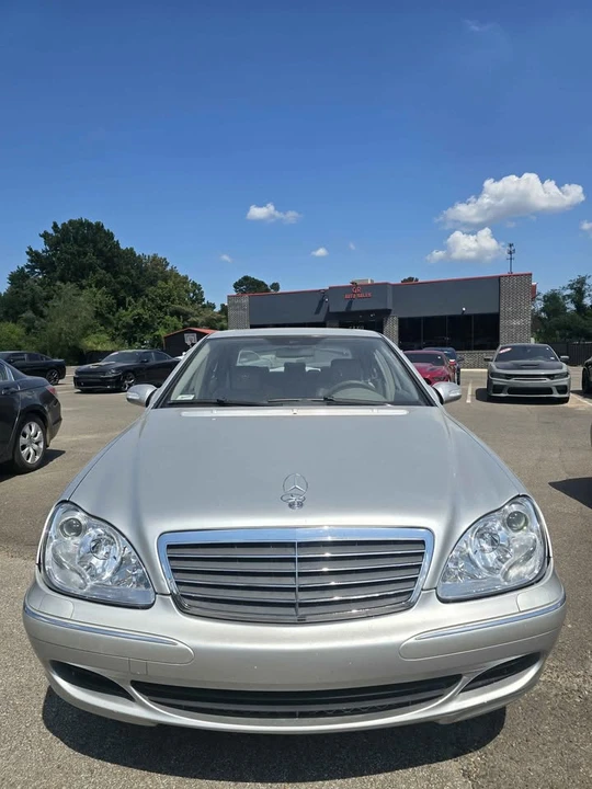 2004 Mercedes-Benz W220 S-Class - Image 2 of 13