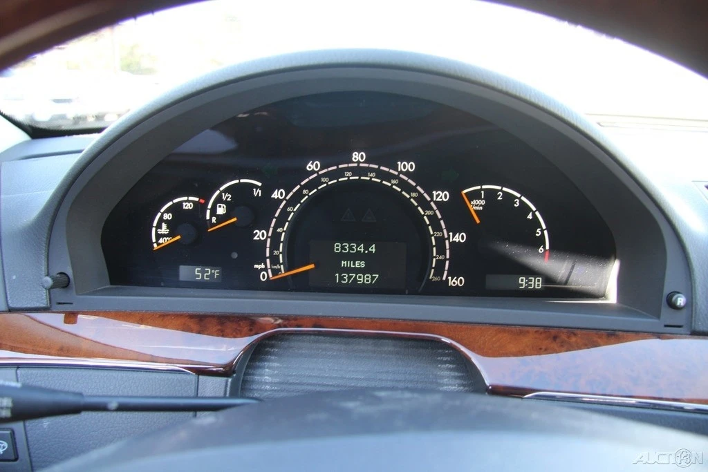 2004 Mercedes-Benz W220 S-Class - Image 15 of 21