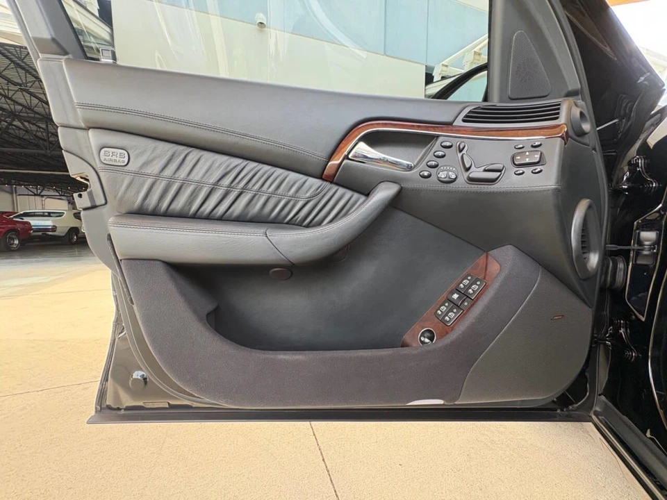 2004 Mercedes-Benz W220 S-Class - Image 23 of 31