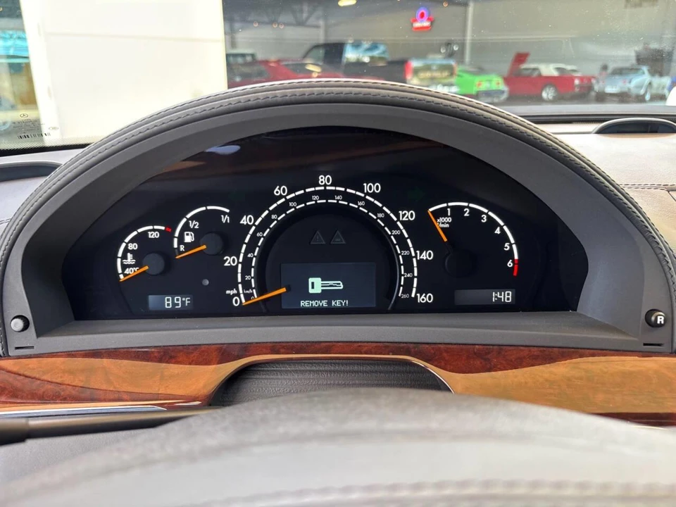 2004 Mercedes-Benz W220 S-Class - Image 29 of 31