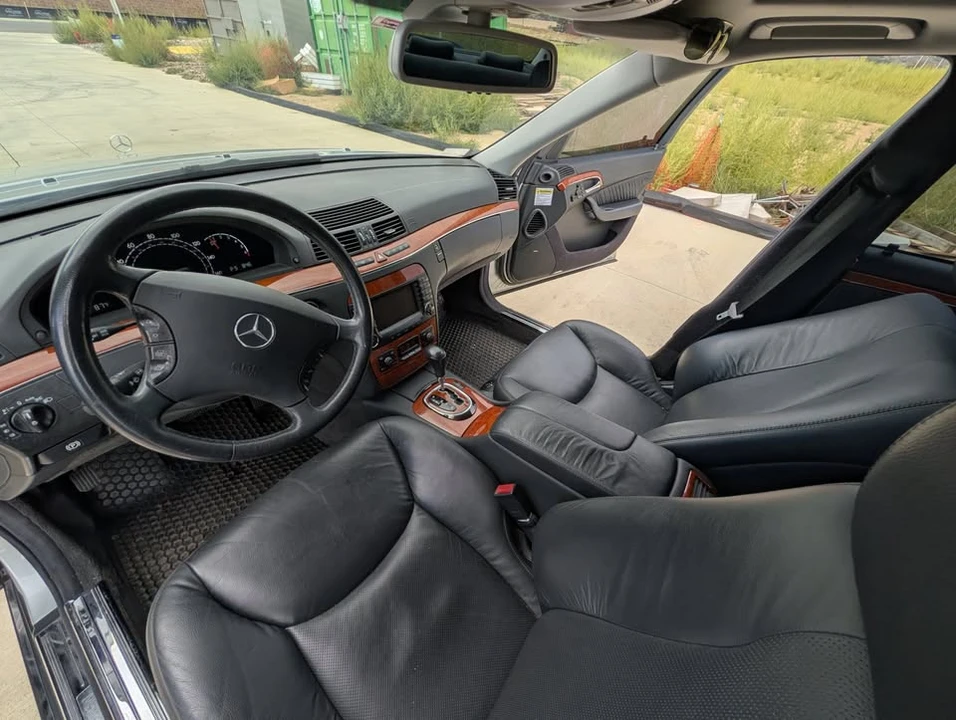 2004 Mercedes-Benz W220 S-Class - Image 10 of 16