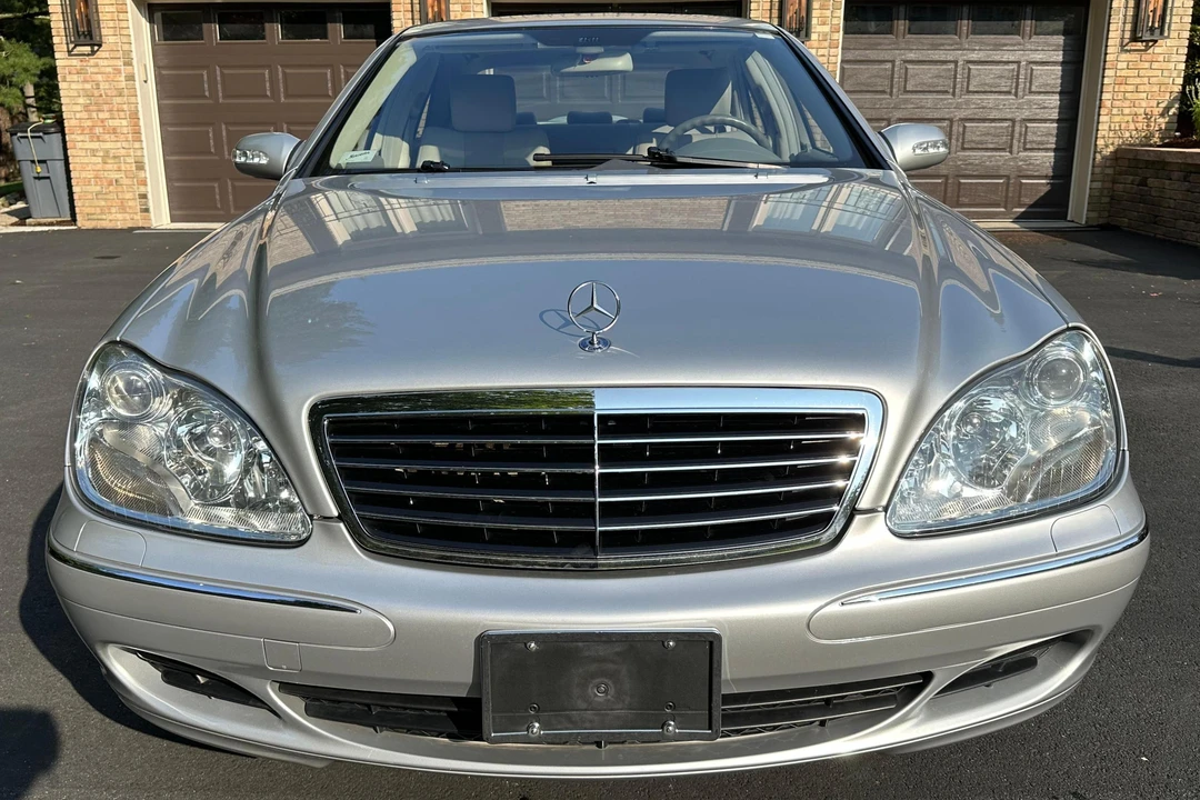 2004 Mercedes-Benz W220 S-Class - Image 2 of 31
