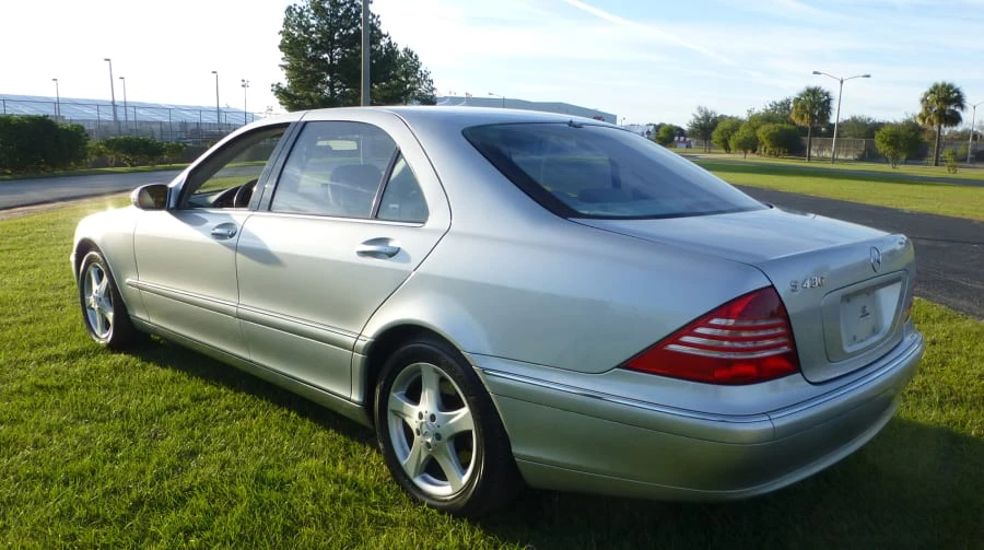 2004 Mercedes-Benz W220 S-Class - Image 2 of 3