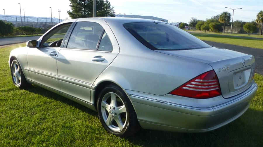 2004 Mercedes-Benz W220 S-Class - Image 2 of 3
