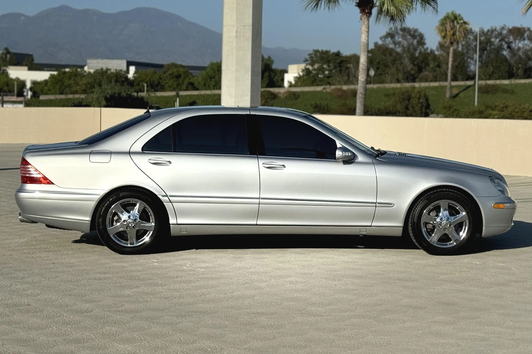 2004 Mercedes-Benz W220 S-Class - Image 3 of 31