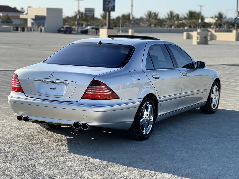 2004 Mercedes-Benz W220 S-Class - Image 11 of 31