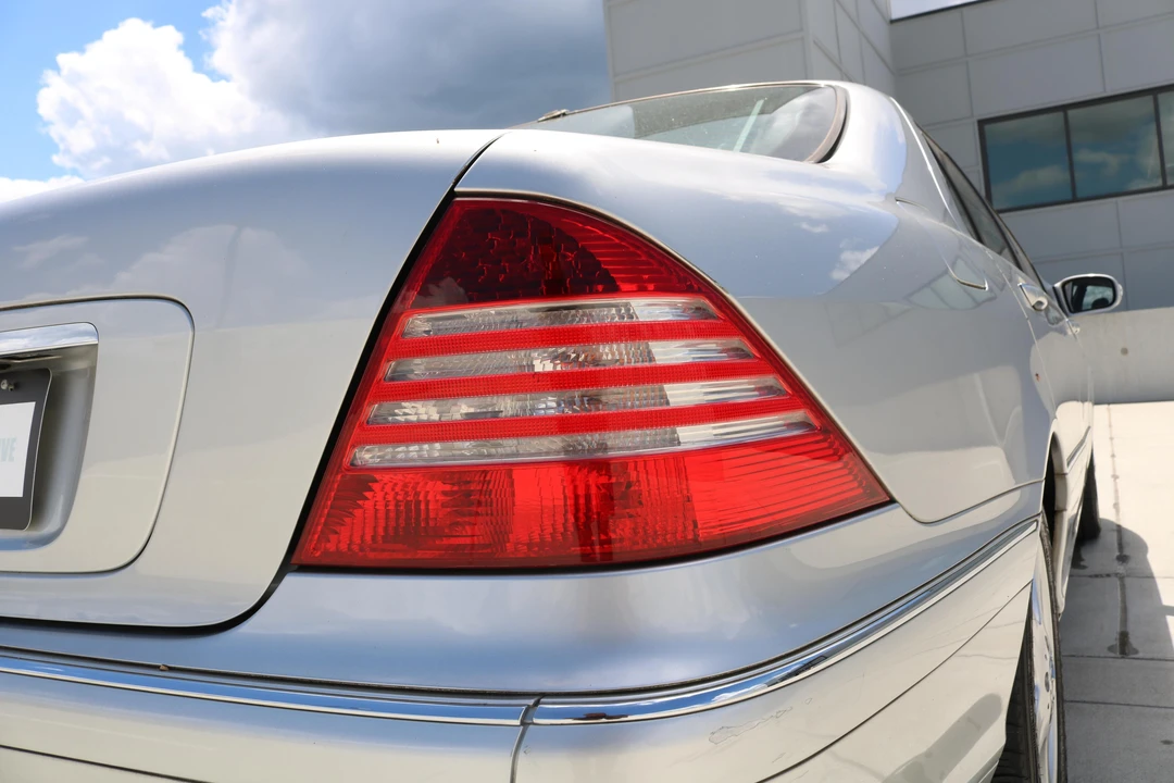 2004 Mercedes-Benz W220 S-Class - Image 21 of 21