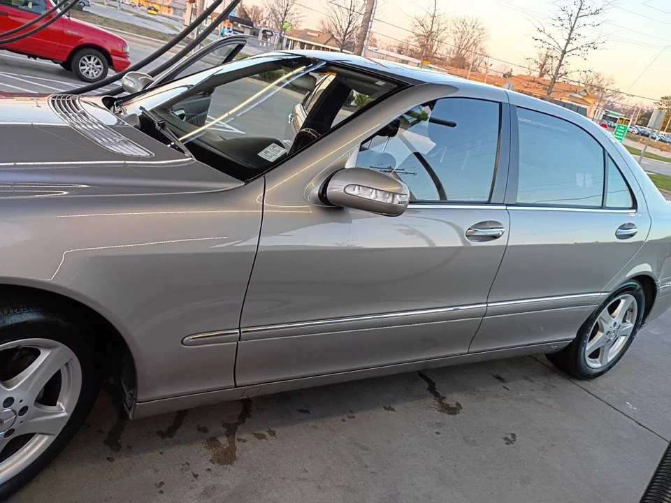 2004 Mercedes-Benz W220 S-Class - Image 3 of 8