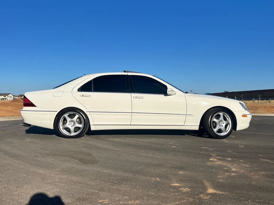 2004 Mercedes-Benz W220 S-Class - Image 22 of 31