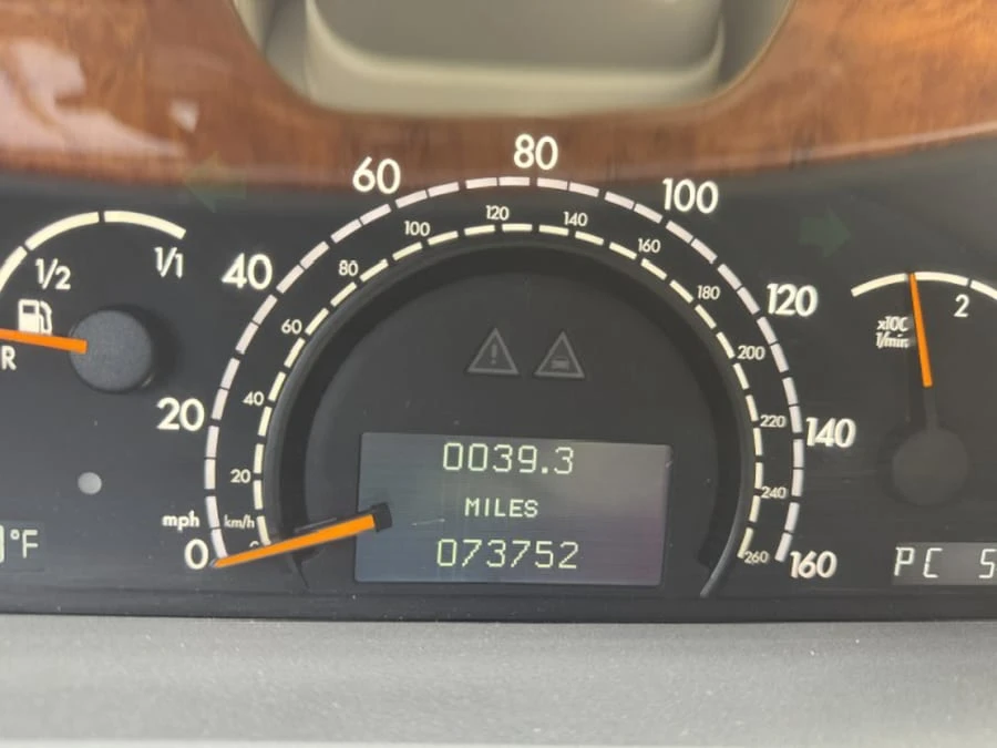 2004 Mercedes-Benz W220 S-Class - Image 11 of 19