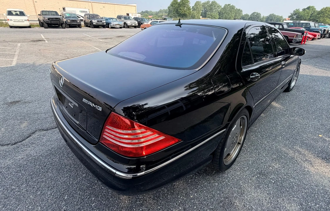 2004 Mercedes-Benz W220 S 55 & S 65 AMG - Image 19 of 31