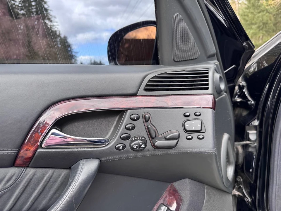2004 Mercedes-Benz W220 S-Class - Image 13 of 24