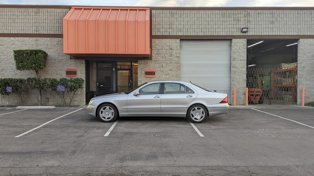 2004 Mercedes-Benz W220 S-Class - Image 13 of 31
