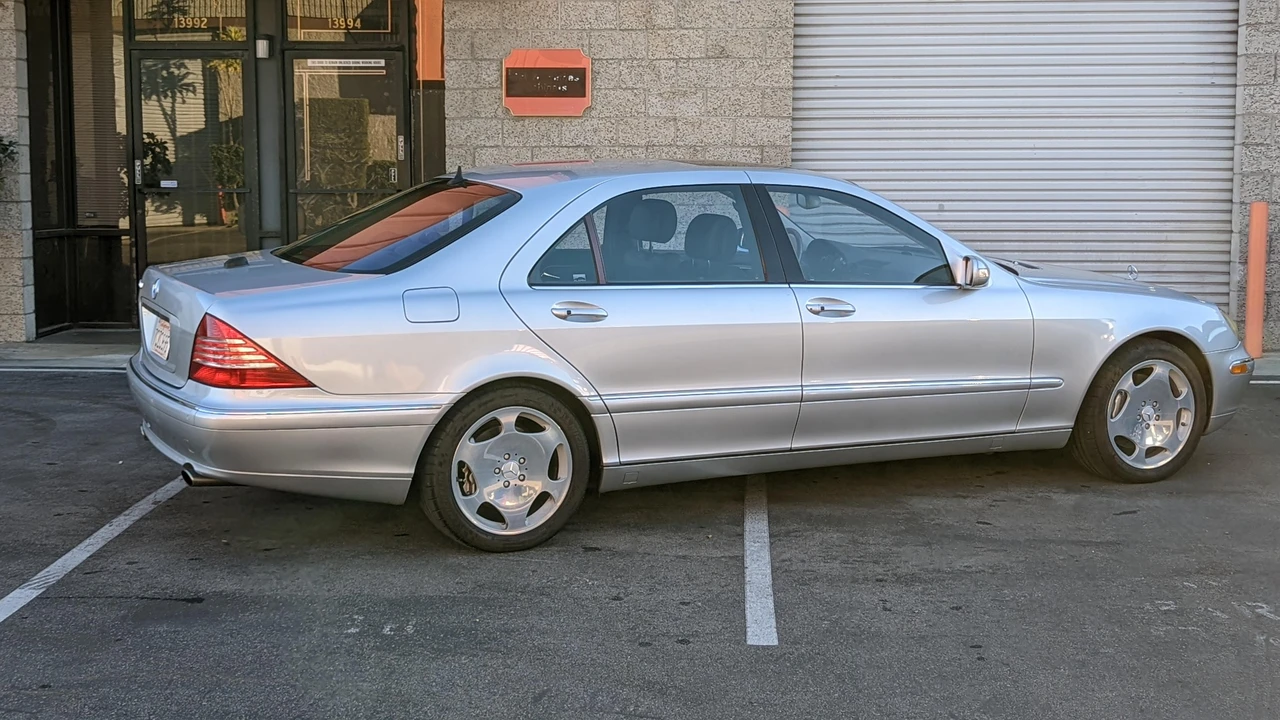 2004 Mercedes-Benz W220 S-Class - Image 21 of 31