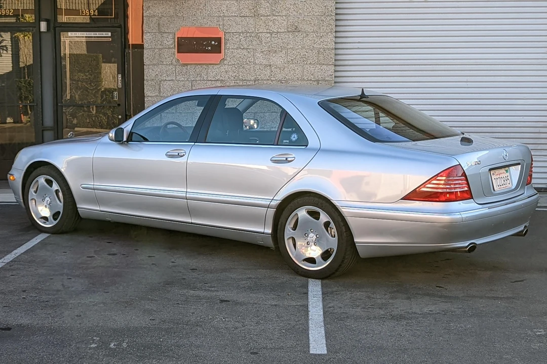 2004 Mercedes-Benz W220 S-Class - Image 4 of 31