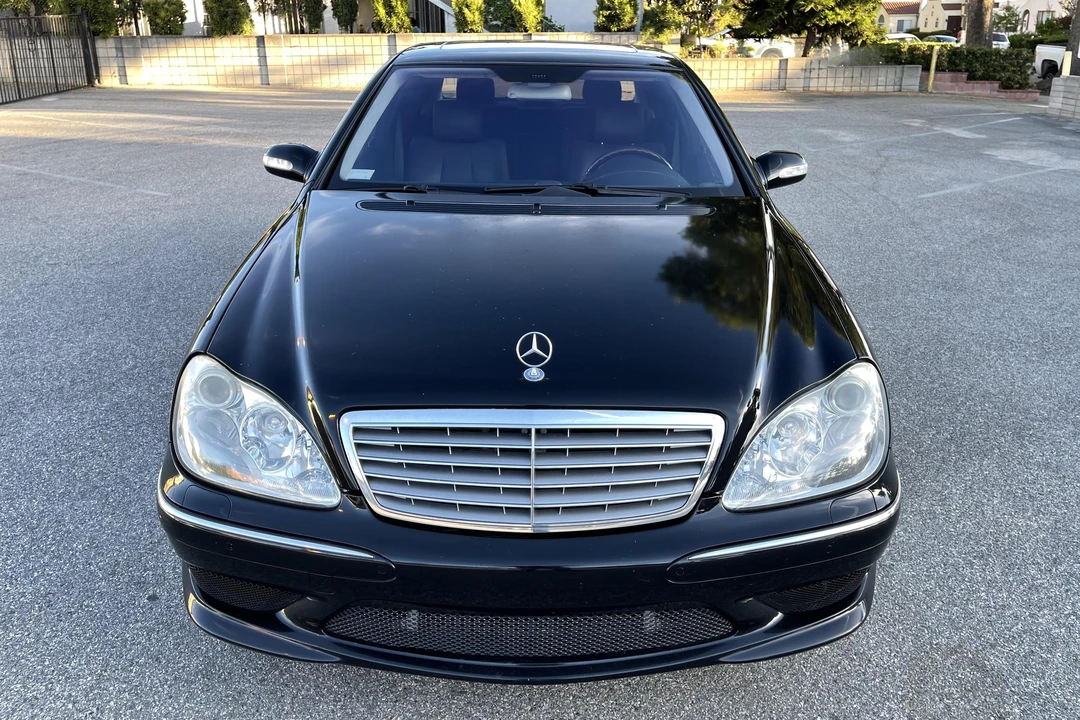 2004 Mercedes-Benz W220 S-Class - Image 2 of 31