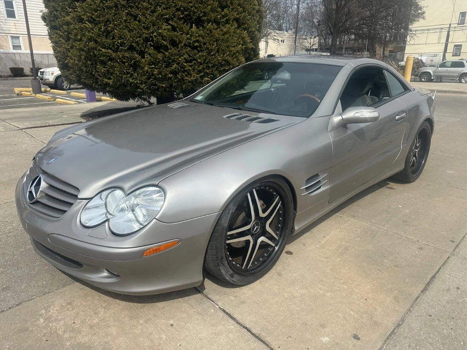 2004 Mercedes-Benz R230 SL-Class - Image 2 of 31