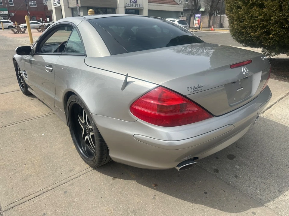 2004 Mercedes-Benz R230 SL-Class - Image 4 of 31
