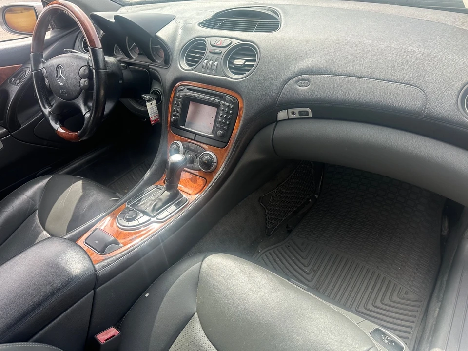 2004 Mercedes-Benz R230 SL-Class - Image 20 of 31