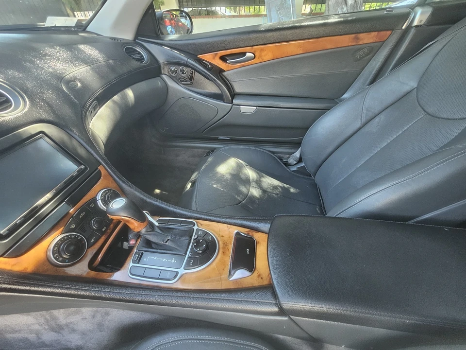 2004 Mercedes-Benz R230 SL-Class - Image 28 of 31