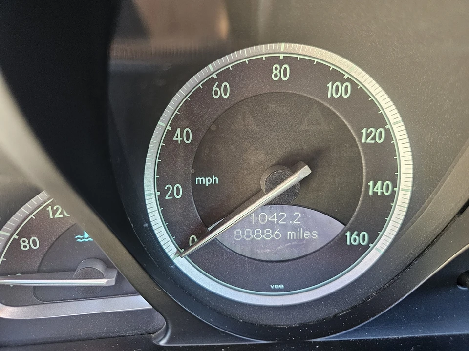 2004 Mercedes-Benz R230 SL-Class - Image 19 of 28