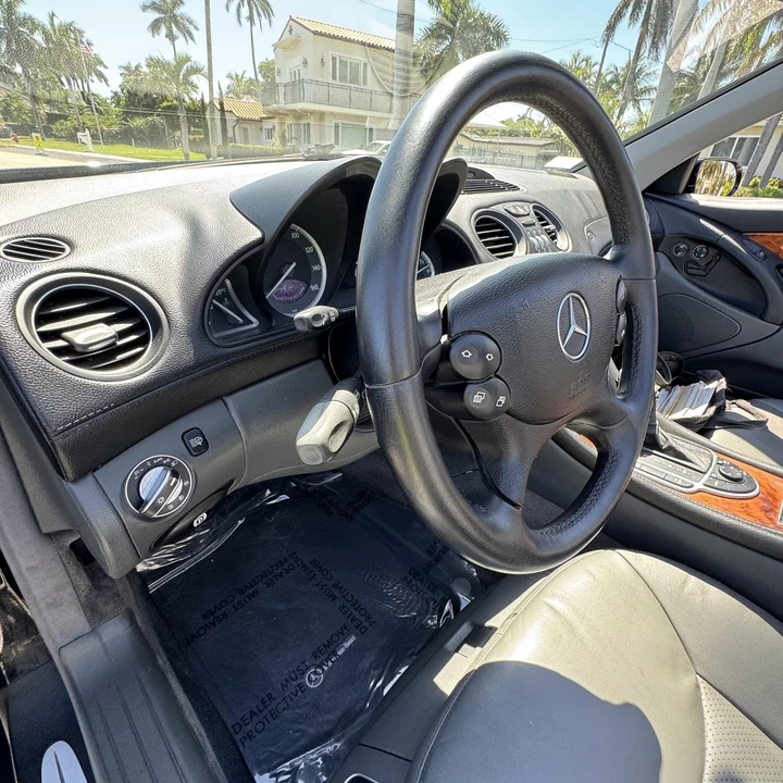 2004 Mercedes-Benz R230 SL-Class - Image 25 of 31