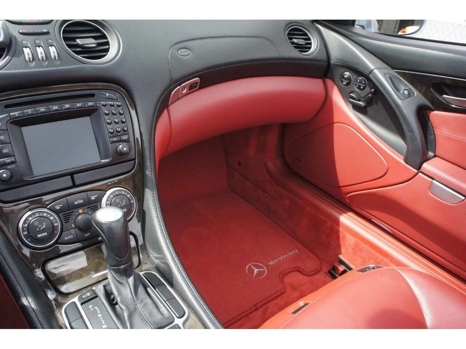 2004 Mercedes-Benz R230 SL-Class - Image 6 of 17