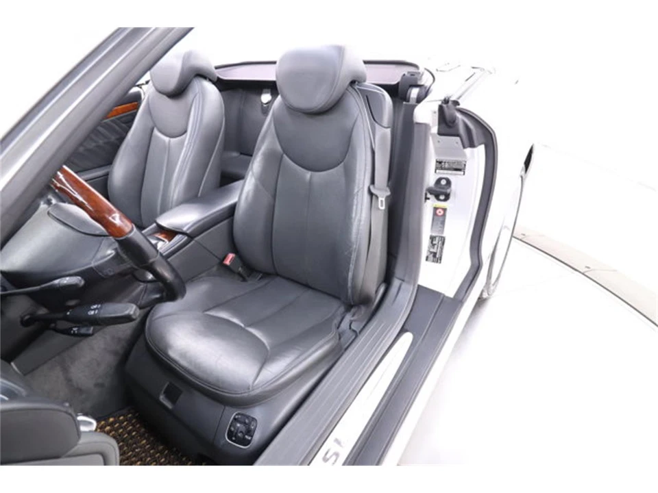 2004 Mercedes-Benz R230 SL-Class - Image 23 of 31