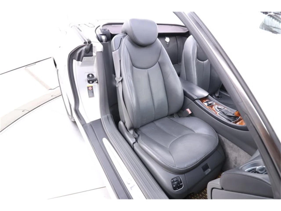 2004 Mercedes-Benz R230 SL-Class - Image 24 of 31