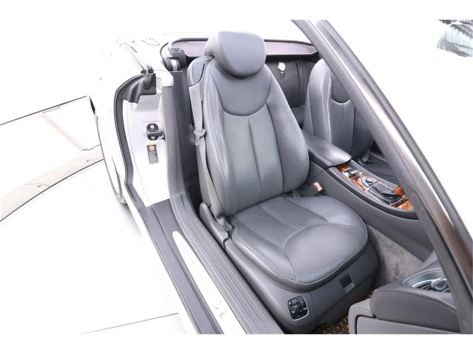 2004 Mercedes-Benz R230 SL-Class - Image 24 of 31