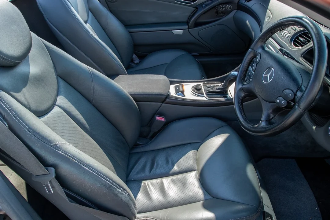 2004 Mercedes-Benz R230 SL-Class - Image 26 of 30
