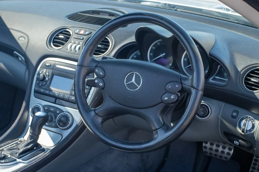 2004 Mercedes-Benz R230 SL-Class - Image 24 of 30