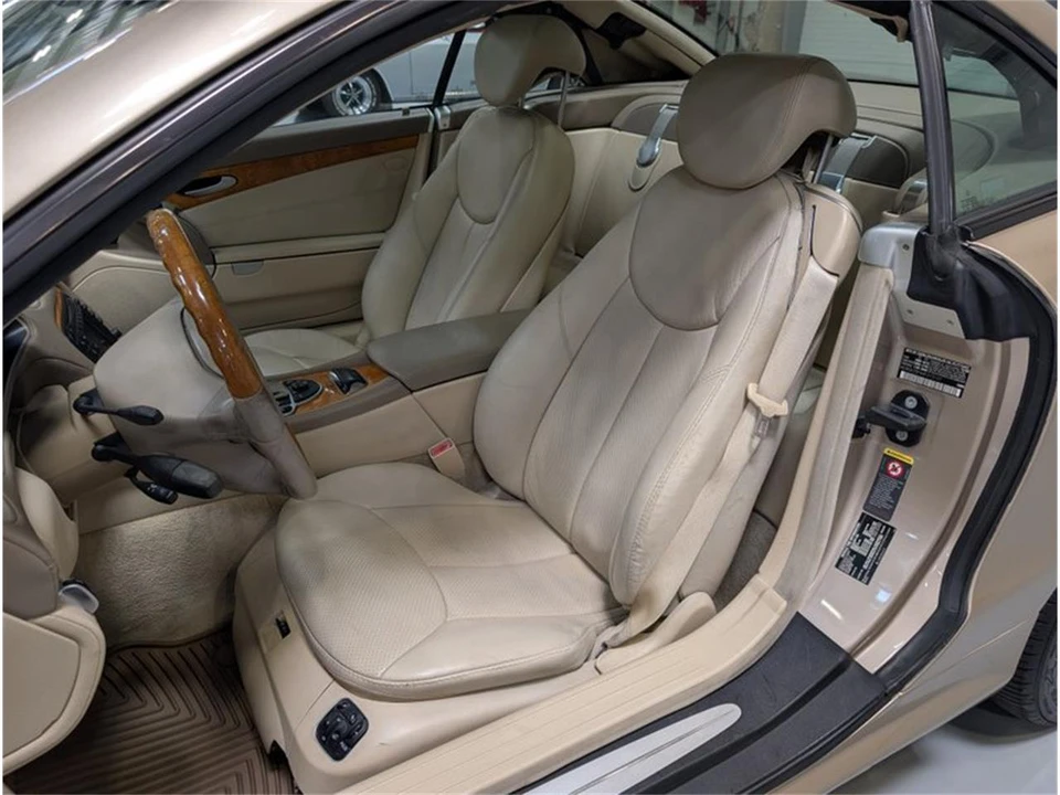 2004 Mercedes-Benz R230 SL-Class - Image 10 of 13
