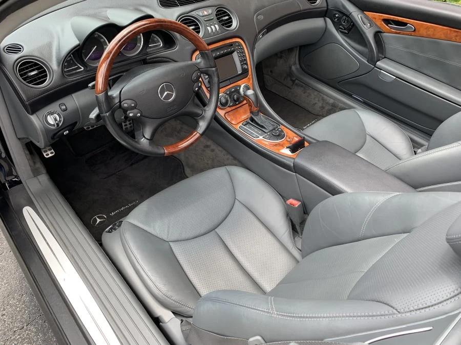 2004 Mercedes-Benz R230 SL-Class - Image 4 of 10