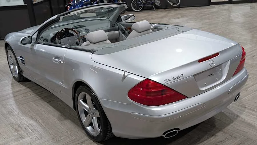 2004 Mercedes-Benz R230 SL-Class - Image 9 of 31