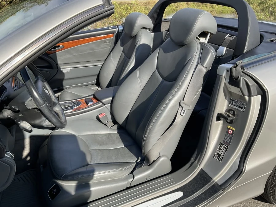 2004 Mercedes-Benz R230 SL-Class - Image 9 of 14