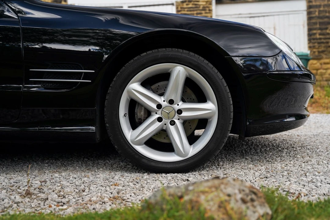 2004 Mercedes-Benz R230 SL-Class - Image 25 of 30